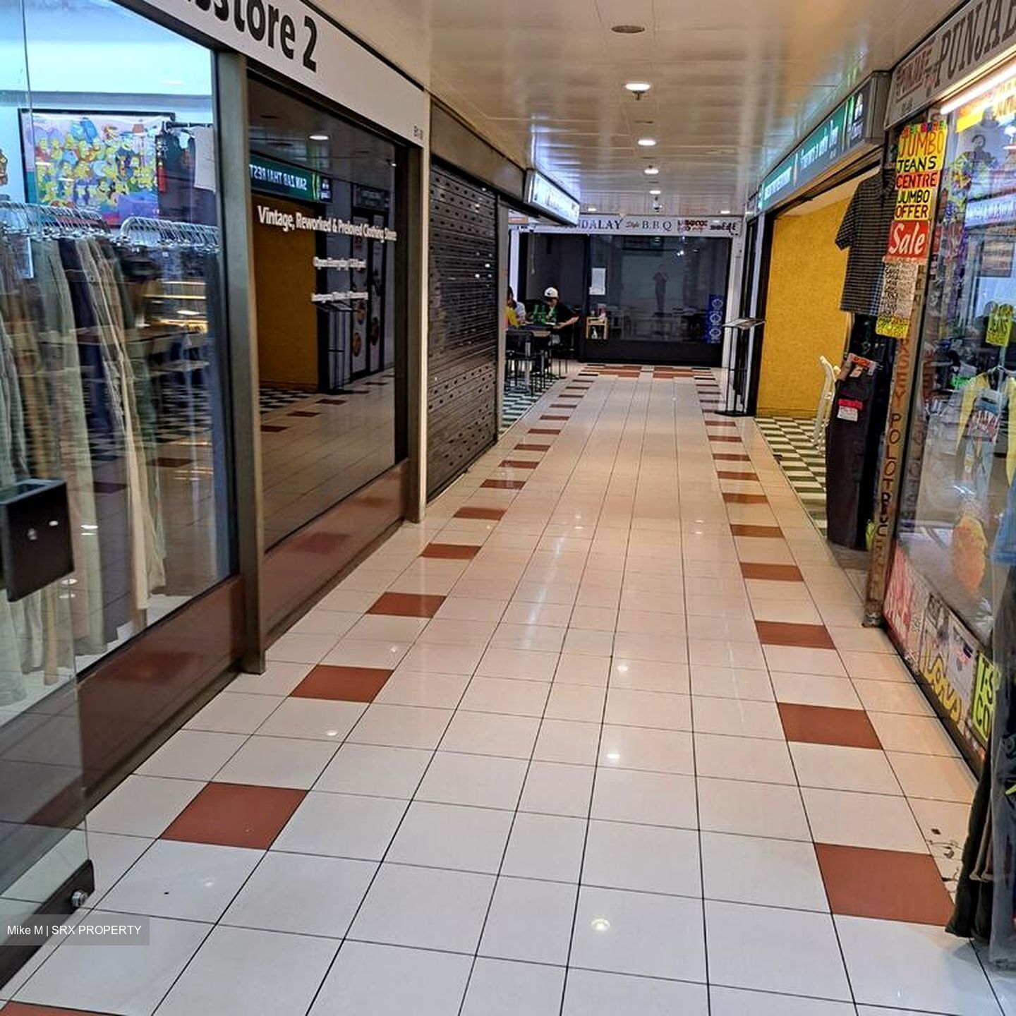 Peninsula Shopping Complex (D6), Retail #511447561